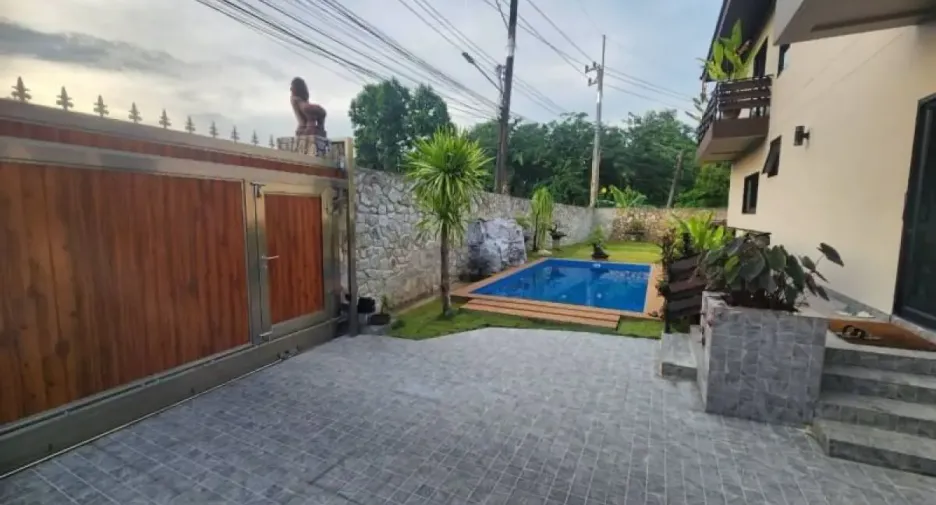 À vendre 3 chambres maison à Huay Yai, Pattaya