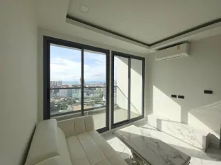 出售 2 卧室 公寓 在 Bang Lamung, Chon Buri