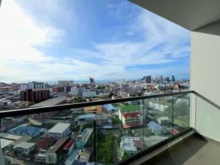 出售 2 卧室 公寓 在 Bang Lamung, Chon Buri