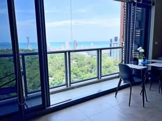 Condo en venta de 2 habitaciones en Bang Lamung, Chonburi