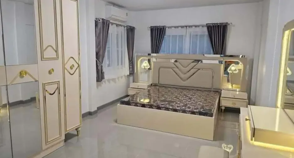 For sale 3 bedrooms house in Bang Lamung, Chonburi