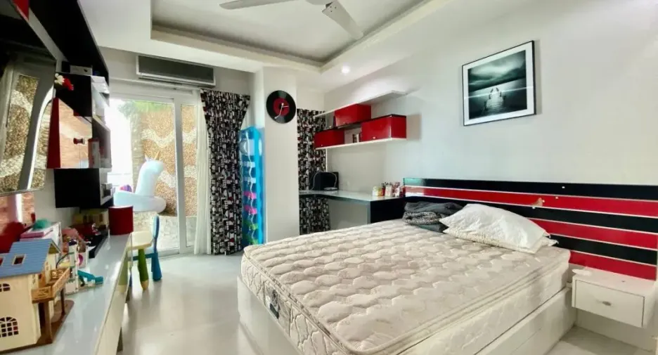 For sale 1 bed condo in Jomtien, Pattaya