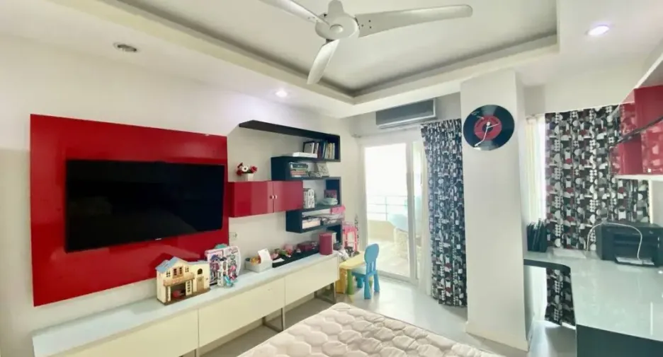 For sale 1 bed condo in Jomtien, Pattaya