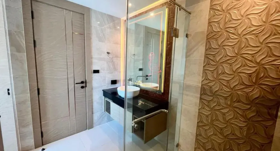 For sale 1 bed condo in Jomtien, Pattaya