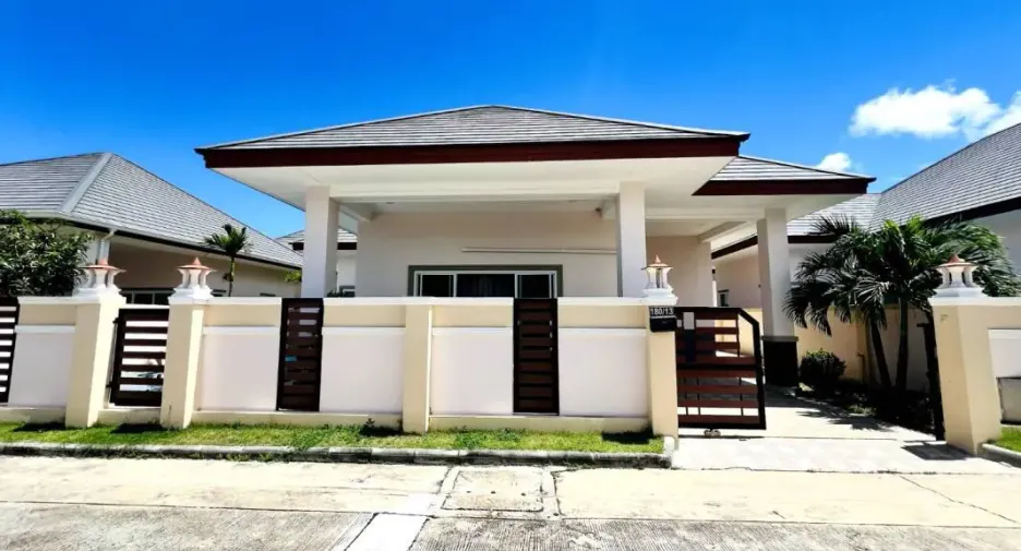 À vendre 2 chambres maison à Huay Yai, Pattaya