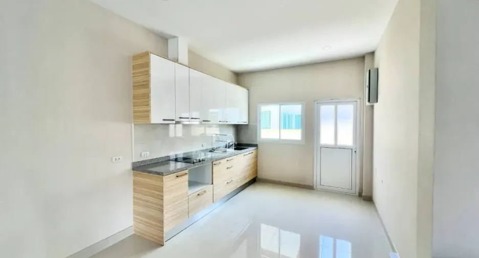 À vendre 2 chambres maison à Huay Yai, Pattaya