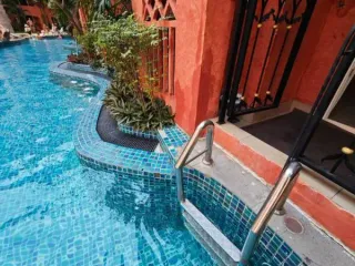 À vendre 2 chambres condo à Bang Lamung, Chonburi