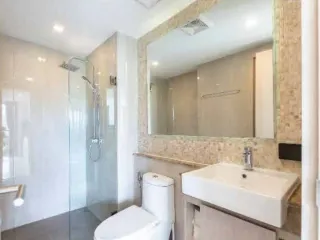 For sale 2 ベッドルーム condo in Bang Saray, Pattaya