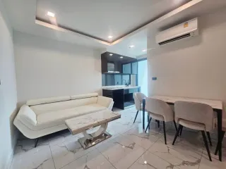 出租 和 出售 2 卧室 公寓 在 Bang Lamung, Chon Buri