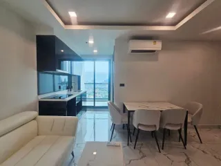出租 和 出售 2 卧室 公寓 在 Bang Lamung, Chon Buri