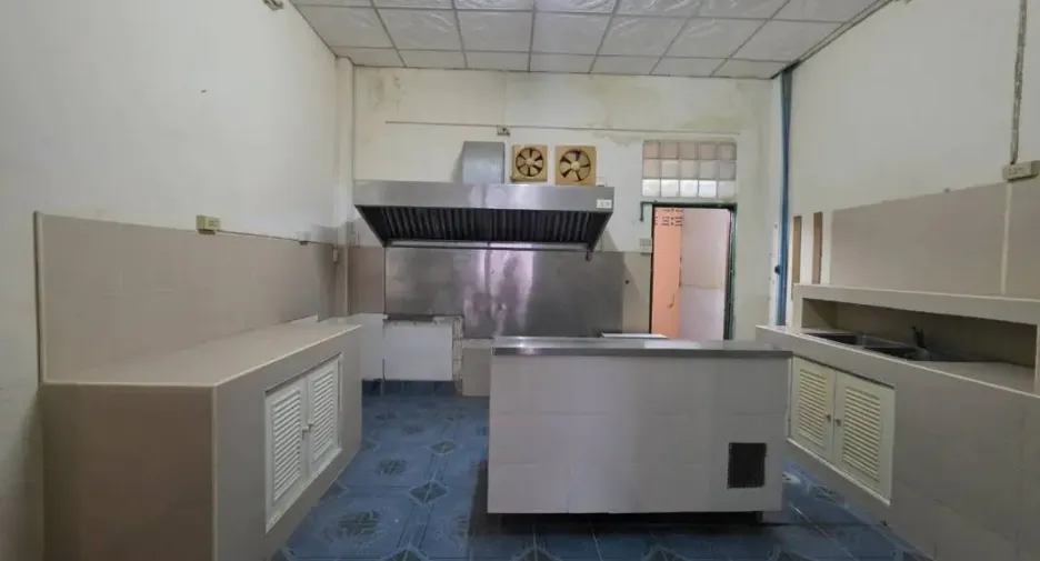 For sale retail Space in Bang Lamung, Chonburi