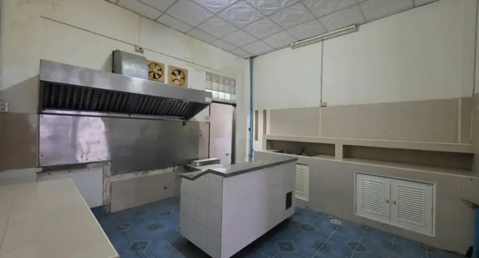For sale retail Space in Bang Lamung, Chonburi