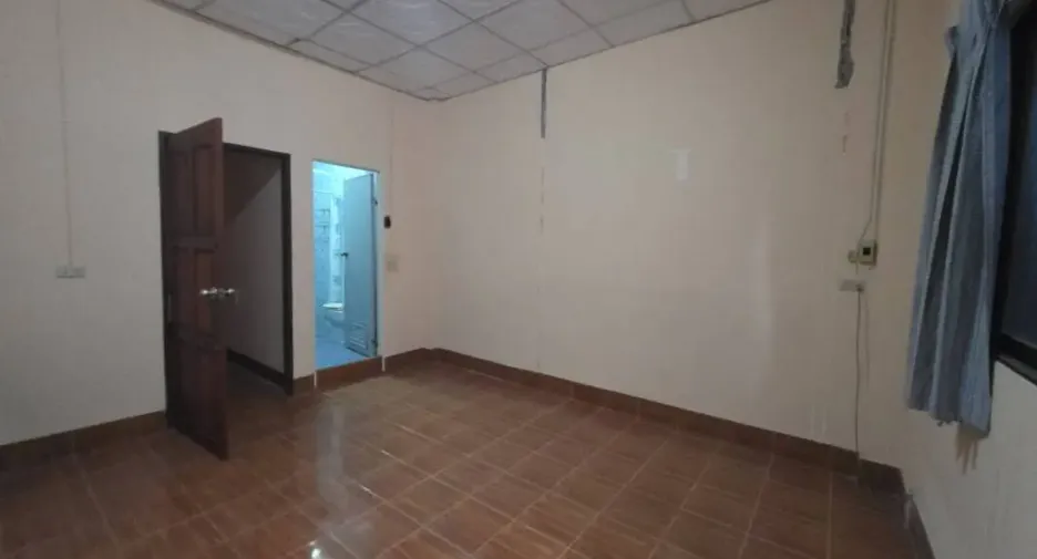 For sale retail Space in Bang Lamung, Chonburi