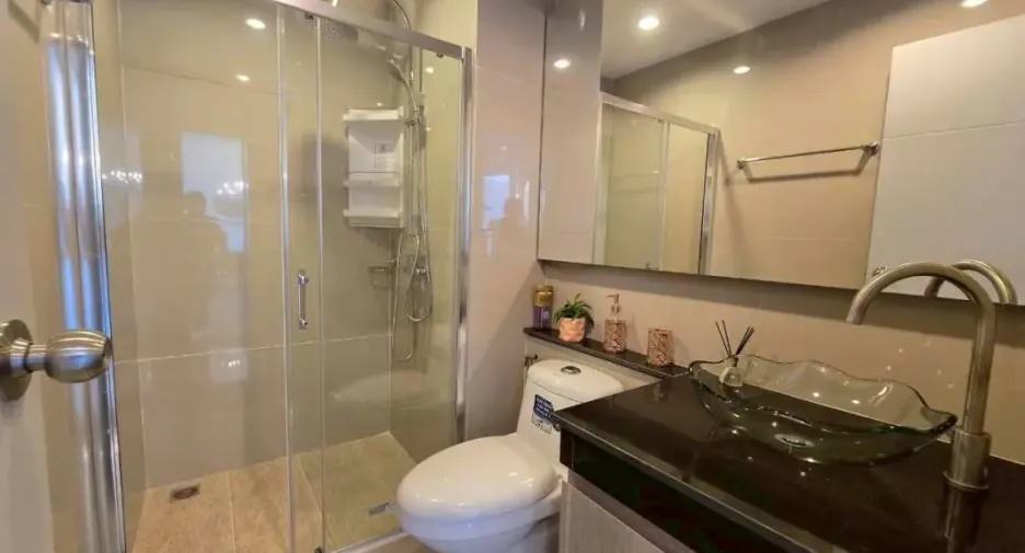 For sale 1 Beds condo in Bang Lamung, Chonburi