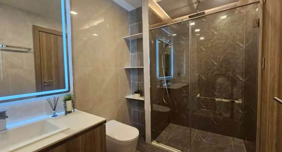 For sale 1 Beds condo in Bang Lamung, Chonburi