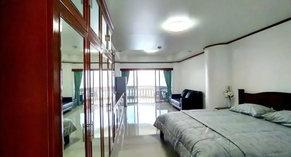 For rent and for sale 1 bed condo in Bang Lamung, Chonburi