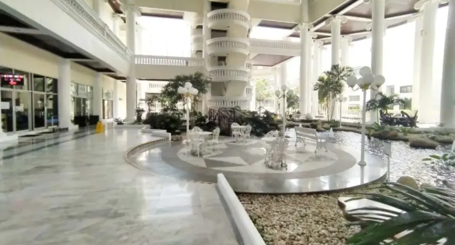For rent and for sale 1 bed condo in Bang Lamung, Chonburi
