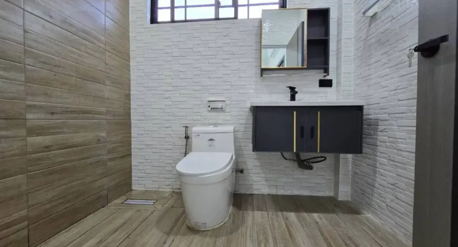 For sale 3 ベッドルーム house in Bang Lamung, Chonburi