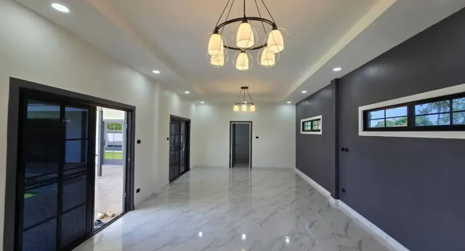 For sale 3 ベッドルーム house in Bang Lamung, Chonburi