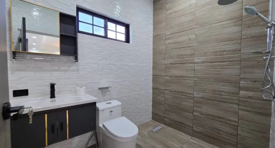 For sale 3 ベッドルーム house in Bang Lamung, Chonburi