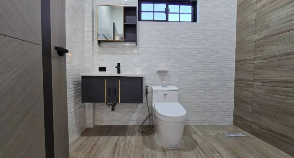 For sale 3 ベッドルーム house in Bang Lamung, Chonburi