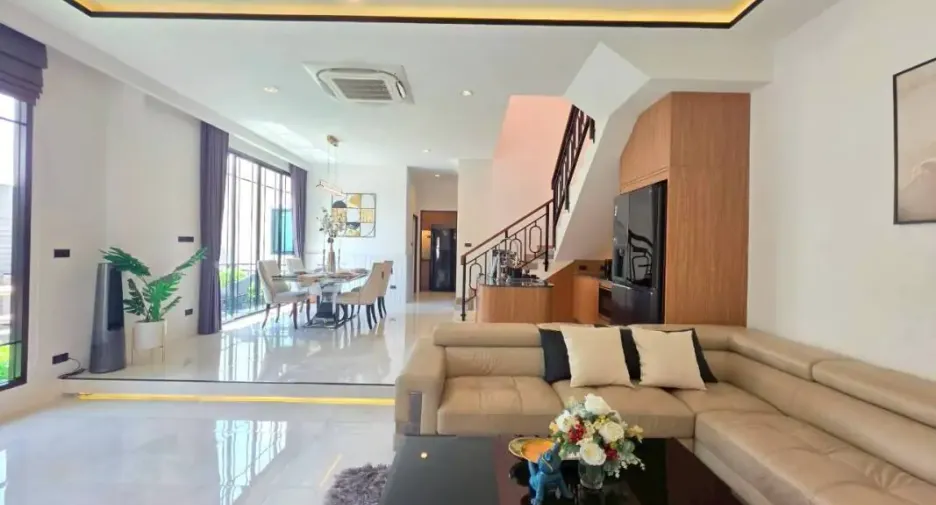 ขาย 4 ห้องนอน บ้านเดี่ยว ใน บางละมุง, ชลบุรี