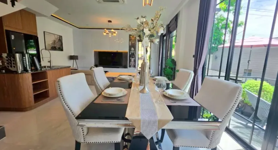 ขาย 4 ห้องนอน บ้านเดี่ยว ใน บางละมุง, ชลบุรี