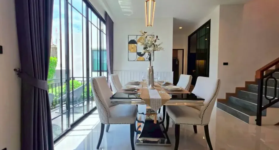 ขาย 4 ห้องนอน บ้านเดี่ยว ใน บางละมุง, ชลบุรี