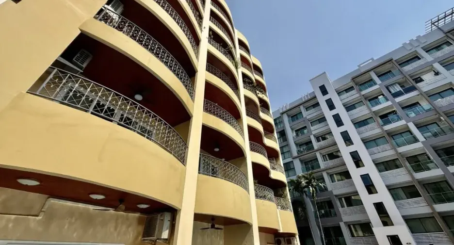 For sale 2 bedrooms condo in Jomtien, Pattaya
