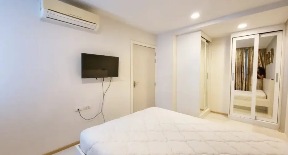For sale 2 bedrooms condo in Jomtien, Pattaya