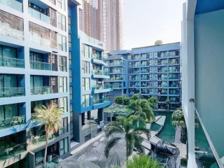 For sale 2 bedrooms condo in Bang Lamung, Chonburi