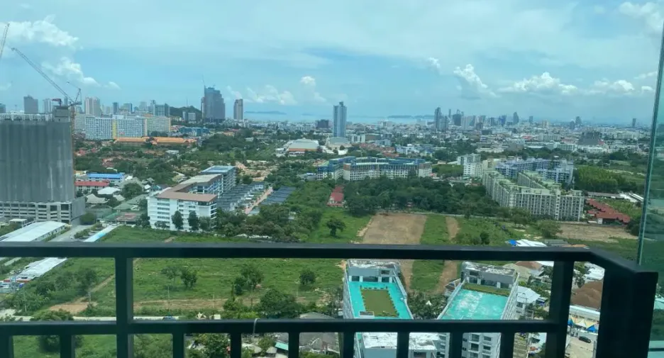 For rent and for sale 2 bedrooms condo in Jomtien, Pattaya
