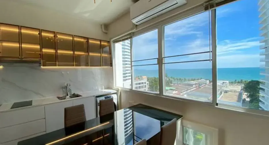 Condo en alquiler y en venta de 1 habitaciones en Bang Lamung, Chonburi