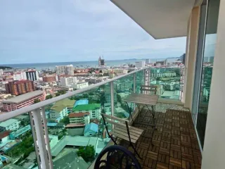 For sale 1 bed condo in Bang Lamung, Chonburi