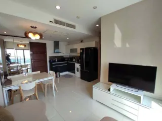 Condo en alquiler y en venta de 2 habitaciones en Bang Lamung, Chonburi