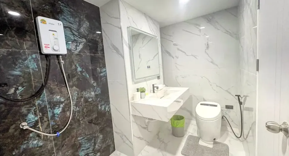 Condo en venta de 2 habitaciones en Bang Lamung, Chonburi