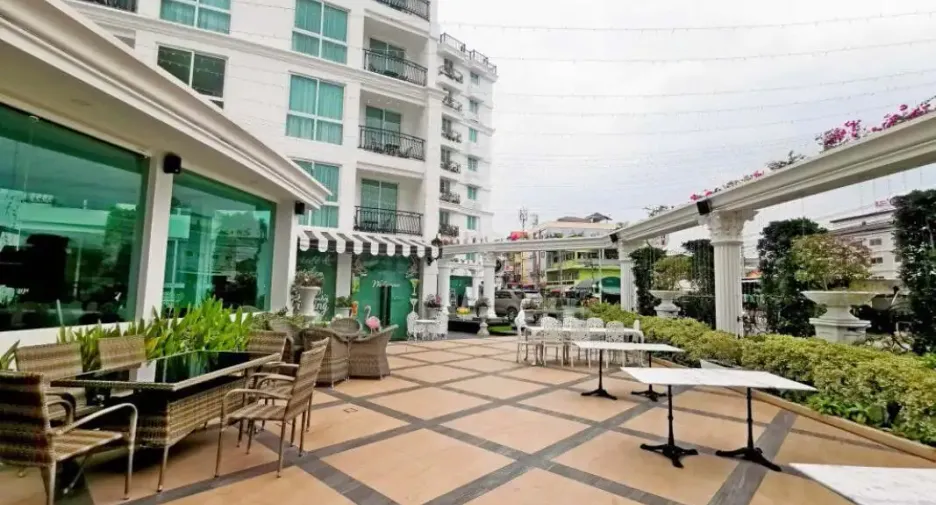 出售 2 卧室 公寓 在 Bang Lamung, Chon Buri