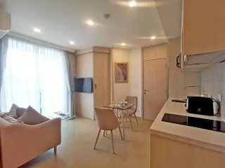 出售 2 卧室 公寓 在 Bang Lamung, Chon Buri