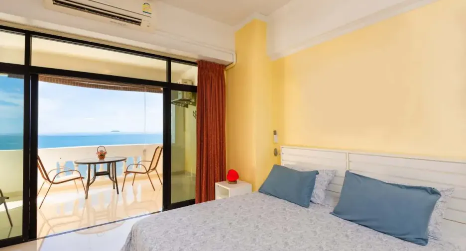 Condo en alquiler y en venta de 1 habitaciones en Bang Lamung, Chonburi