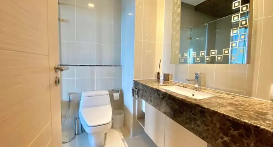 For sale 1 bed condo in Bang Lamung, Chonburi