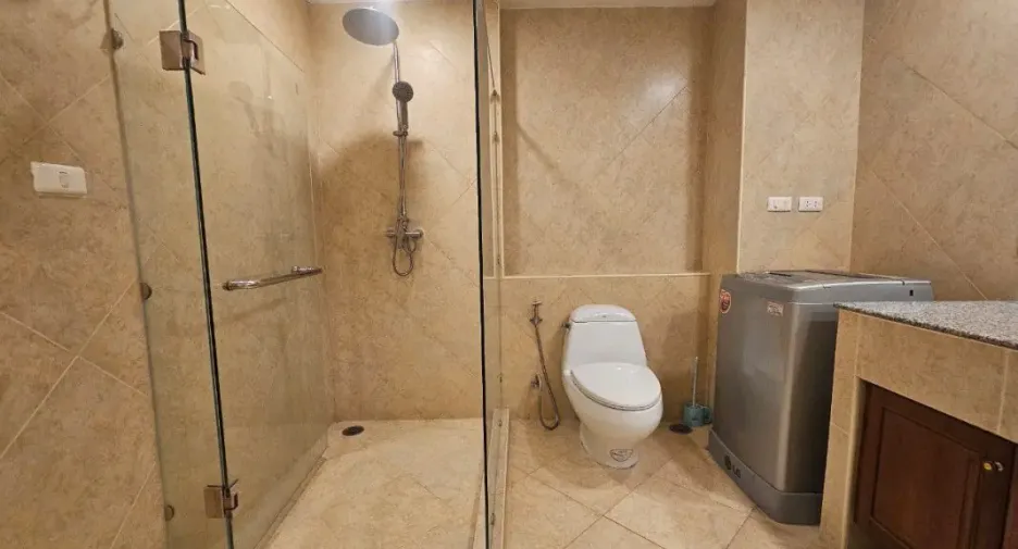 À vendre 1 chambre condo à Na Jomtien, Pattaya