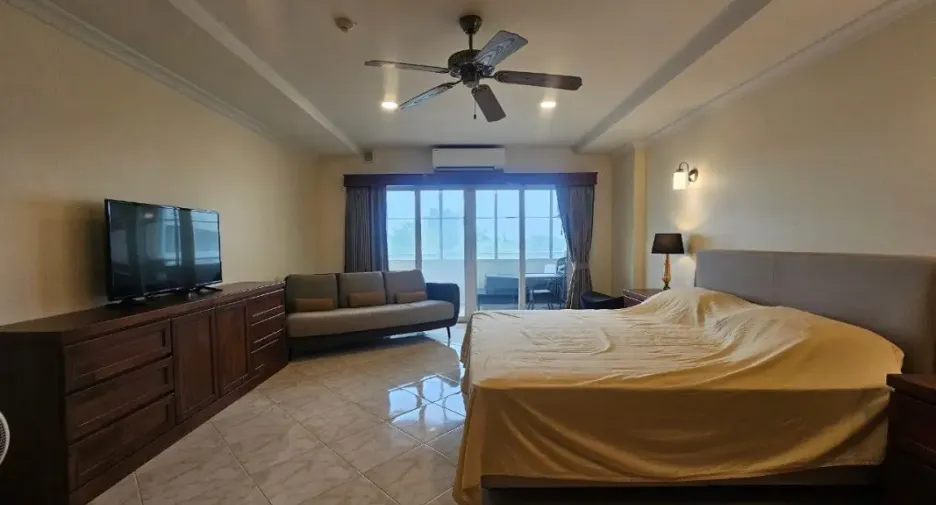 À vendre 1 chambre condo à Na Jomtien, Pattaya