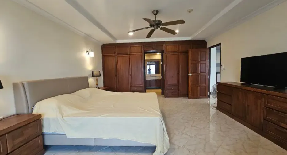 À vendre 1 chambre condo à Na Jomtien, Pattaya