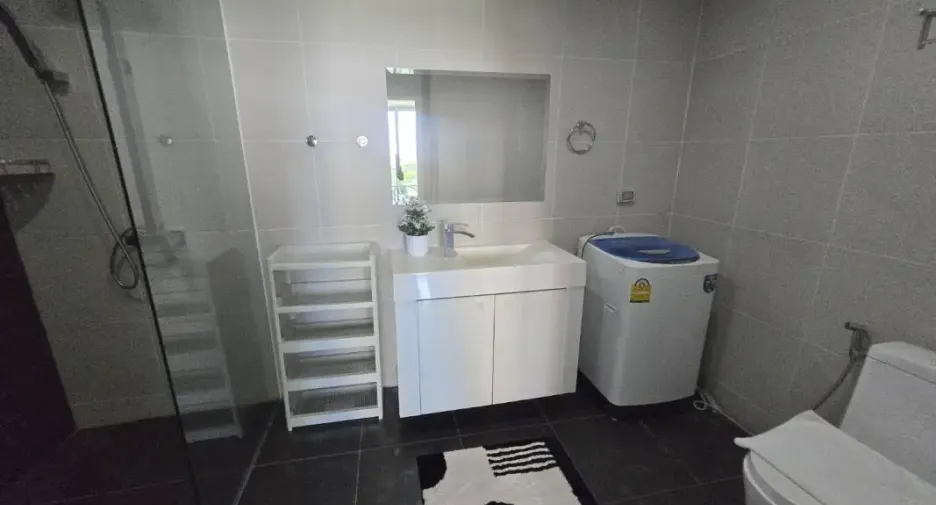 For sale 1 Beds condo in Bang Lamung, Chonburi