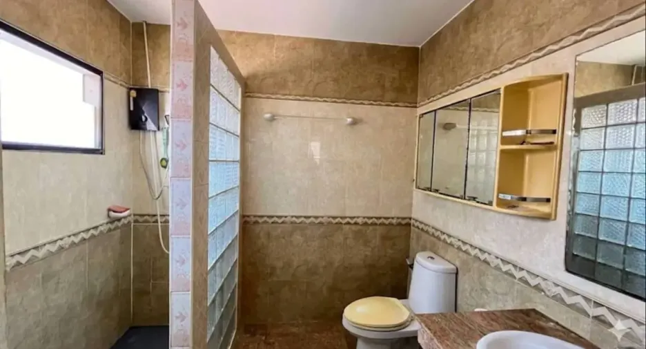 Продажа 3 спальни дом в Банг Ламунг, Чонбури