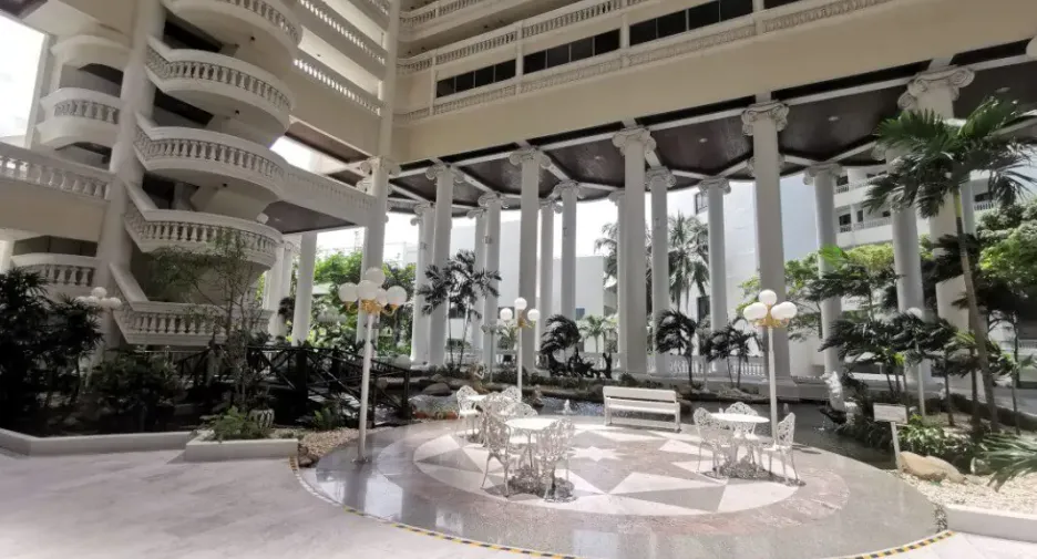 For sale 1 bed condo in Bang Lamung, Chonburi