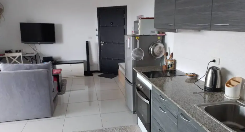 For sale 1 Beds condo in Bang Lamung, Chonburi