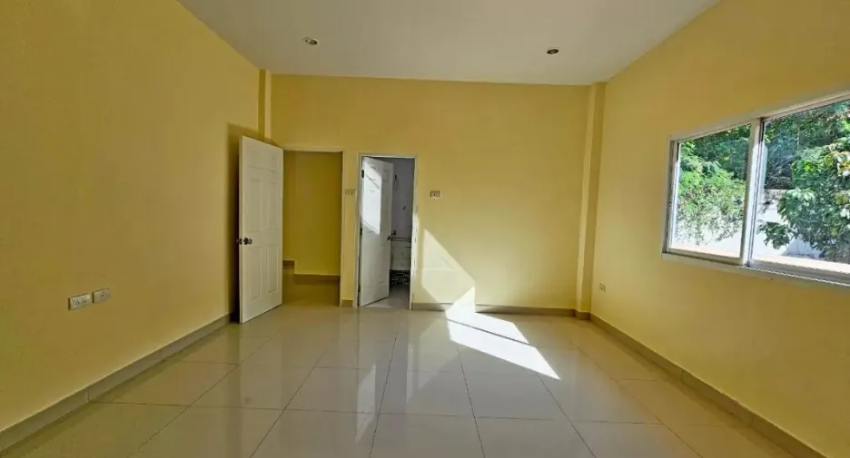 Casa en venta de 2 habitaciones en Bang Lamung, Chonburi