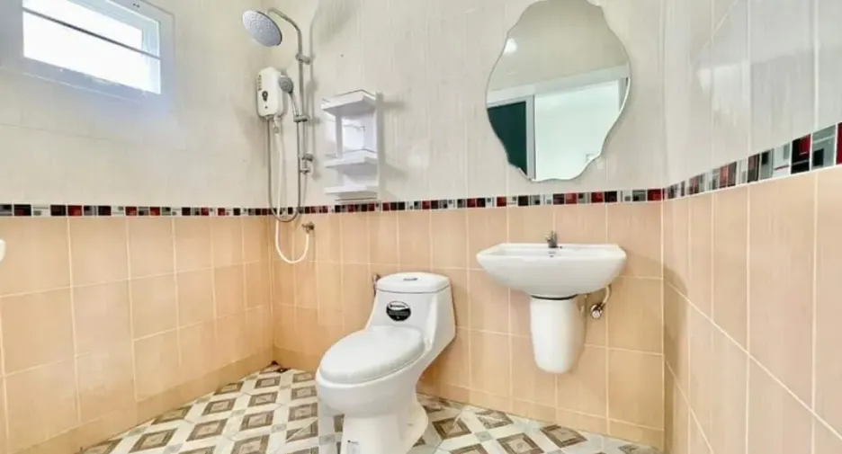Casa en venta de 2 habitaciones en Bang Lamung, Chonburi