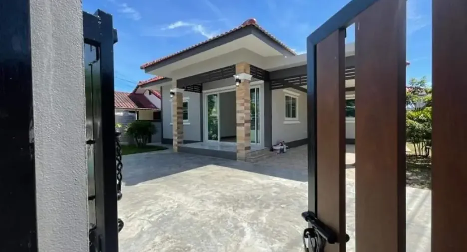 Casa en venta de 2 habitaciones en Bang Lamung, Chonburi